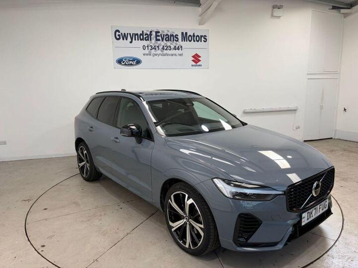 Volvo XC60 2.0h T8 Twin Engine 10.4kWh R-Design Auto AWD Euro 6 (s/s) 5dr