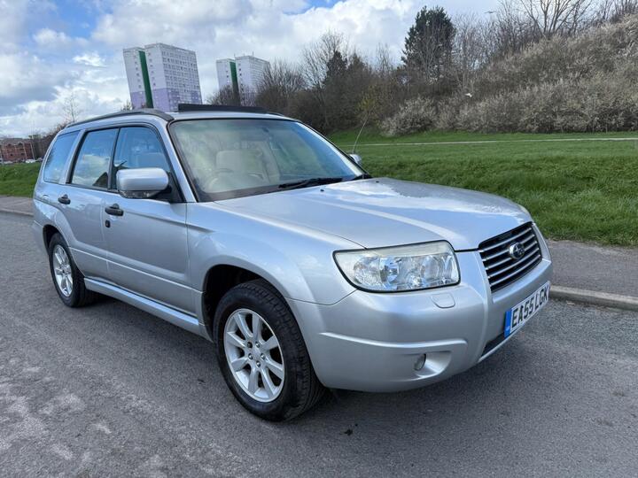 Subaru Forester 2.0 XE 5dr Subaru Forester 2.0 XE 5dr