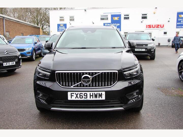 Volvo XC40 2.0 T4 Inscription Pro Auto Euro 6 (s/s) 5dr