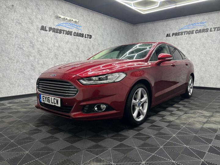 Ford Mondeo 2.0 TDCi Titanium Euro 6 (s/s) 5dr