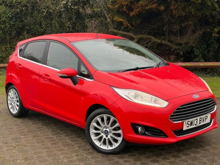 Ford Fiesta 1.0T EcoBoost Titanium X Euro 5 (s/s) 5dr