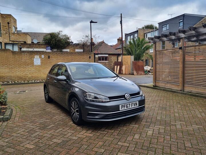Volkswagen Golf 1.0 TSI SE Euro 6 (s/s) 5dr Volkswagen Golf 1.0 TSI SE Euro 6 (s/s) 5dr