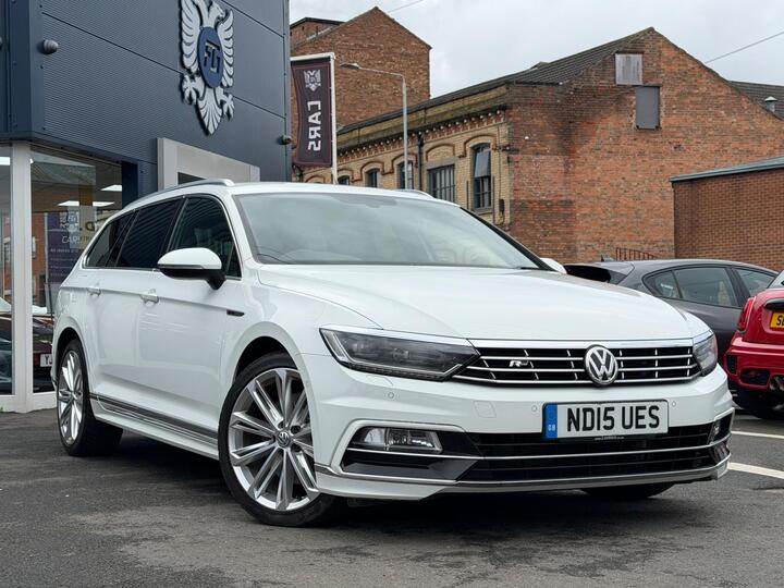 Volkswagen Passat 2.0 BiTDI BlueMotion Tech R-Line DSG 4Motion Euro 6 (s/s) 5dr Volkswagen Passat 2.0 BiTDI BlueMotion Tech R-Line DSG 4Motion Euro 6 (s/s) 5dr