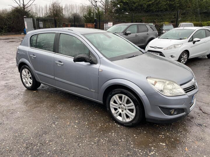 Vauxhall Astra 1.6i 16v Design 5dr