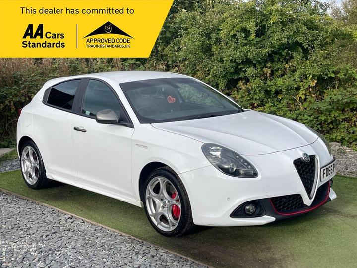 Alfa Romeo GIULIETTA 2.0 JTDM-2 Speciale Euro 6 (s/s) 5dr