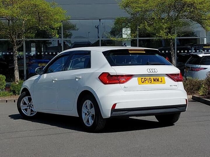 Audi A1 1.0 TFSI 30 SE Sportback Euro 6 (s/s) 5dr