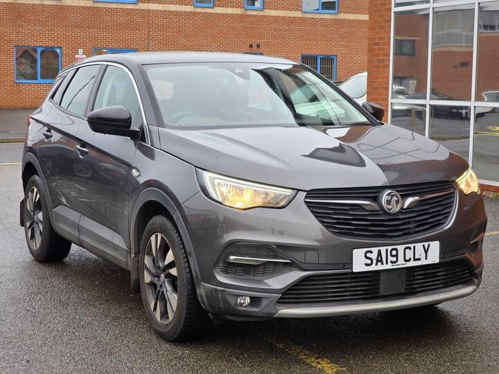 Vauxhall GRANDLAND X 1.2 Turbo Sport Nav Auto Euro 6 (s/s) 5dr