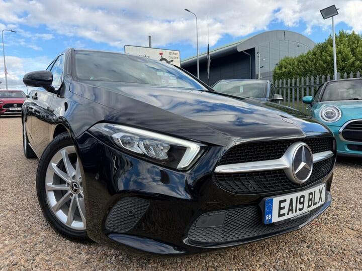 Mercedes-Benz A CLASS 1.5 A180d Sport (Executive) 7G-DCT Euro 6 (s/s) 5dr