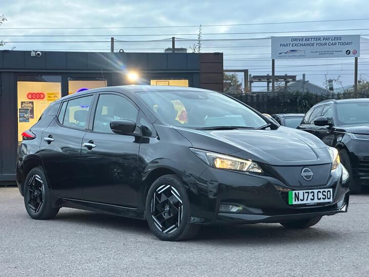 Nissan Leaf 39kWh Acenta Auto 5dr