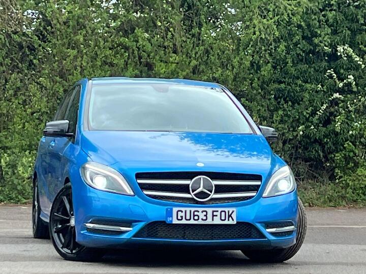 Mercedes-Benz B Class 1.8 B200 CDI Sport 7G-DCT Euro 5 (s/s) 5dr Mercedes-Benz B Class 1.8 B200 CDI Sport 7G-DCT Euro 5 (s/s) 5dr