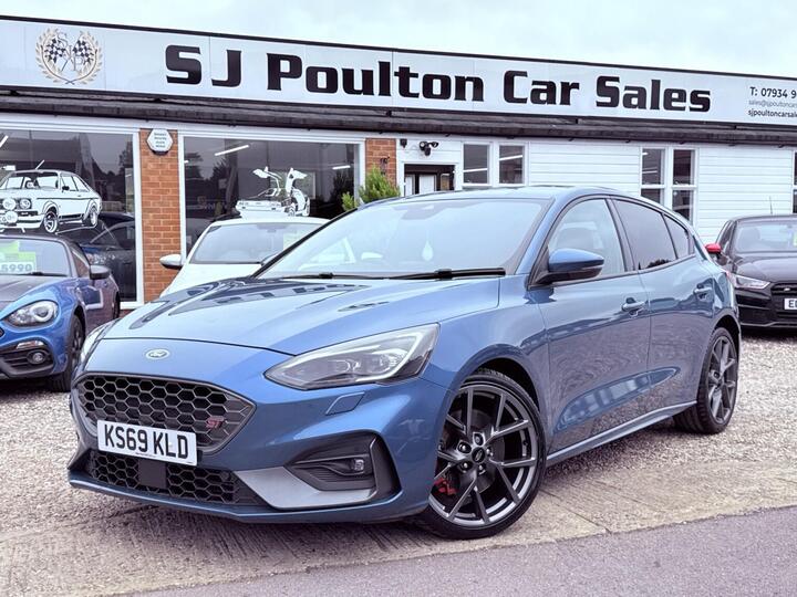 Ford FOCUS 2.3T EcoBoost ST Euro 6 (s/s) 5dr