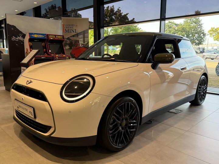 MINI Electric Cooper E 40.7kWh Paul Smith Edition Auto 3dr