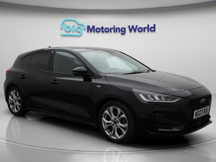 Ford Focus 1.0T EcoBoost ST-Line Euro 6 (s/s) 5dr