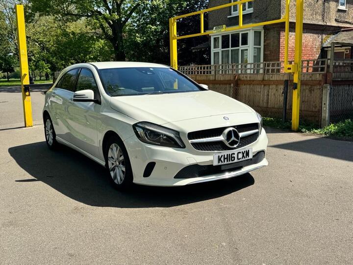Mercedes-Benz A Class 1.6 A180 SE Euro 6 (s/s) 5dr