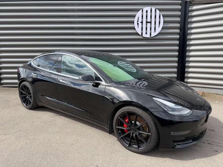 Tesla MODEL 3 (Dual Motor) Performance Auto 4WDE 4dr (Performance Upgrade)