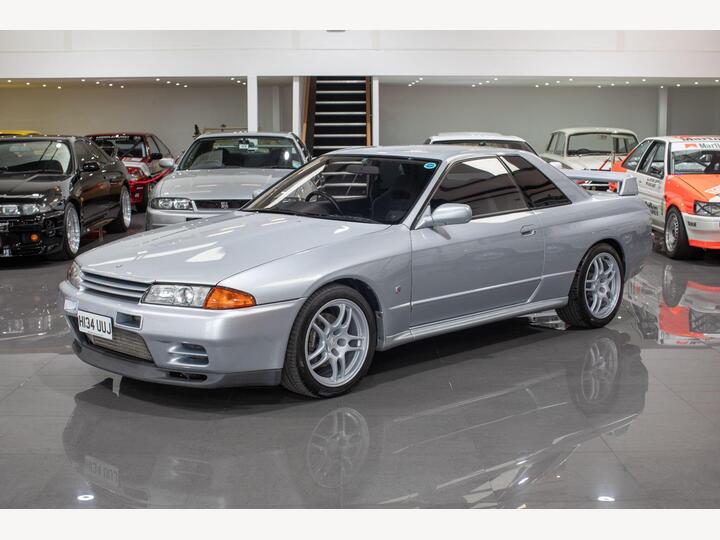 Nissan Skyline 2.6 GT-R 2dr Nissan Skyline 2.6 GT-R 2dr