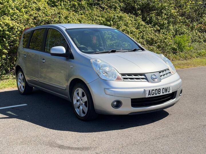 Nissan Note 1.6 16V Tekna Auto Euro 4 5dr