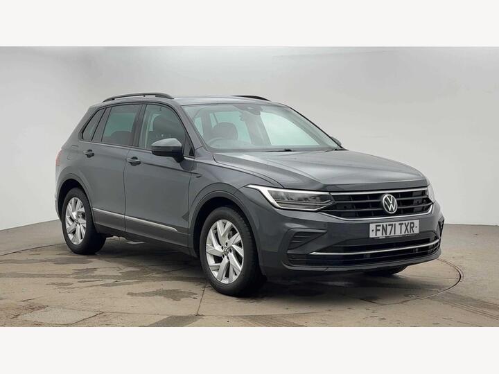 Volkswagen Tiguan 1.5 TSI Life Euro 6 (s/s) 5dr