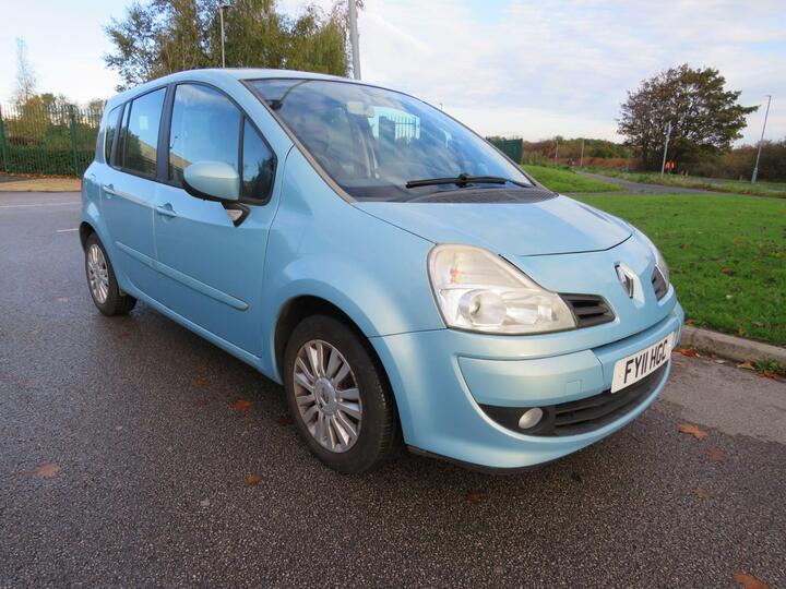 Renault Grand Modus 1.6 VVT Dynamique Auto Euro 5 5dr Renault Grand Modus 1.6 VVT Dynamique Auto Euro 5 5dr