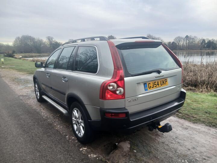 Volvo XC90 2.4 D5 SE Geartronic 5dr
