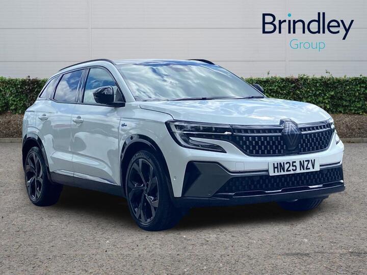 Renault Austral 1.2 E-TECH Iconic Esprit Alpine Auto Euro 6 (s/s) 5dr Renault Austral 1.2 E-TECH Iconic Esprit Alpine Auto Euro 6 (s/s) 5dr