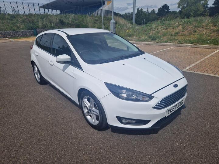 Ford Focus 1.0T EcoBoost Zetec Edition Auto Euro 6 (s/s) 5dr