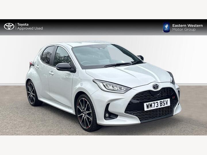 Toyota Yaris 1.5 VVT-h GR SPORT E-CVT Euro 6 (s/s) 5dr