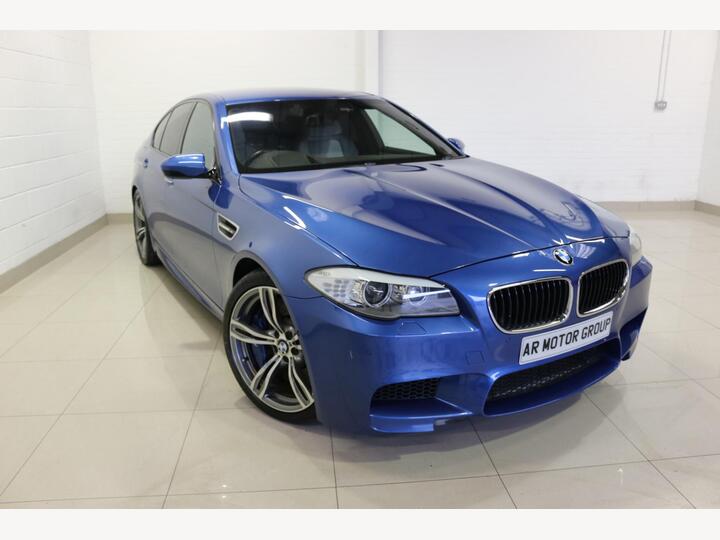 BMW M5 4.4 V8 DCT Euro 5 (s/s) 4dr