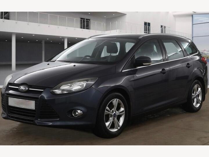 Ford Focus 1.6 Zetec Powershift Euro 5 5dr