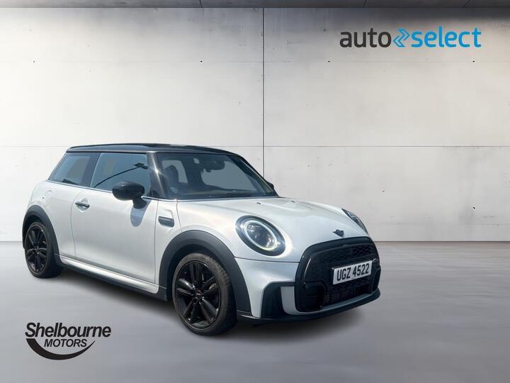 MINI Hatch 1.5 Cooper Sport Hatchback 3dr Petrol Manual 1.5 Cooper Sport Euro 6 (s/s) 3dr