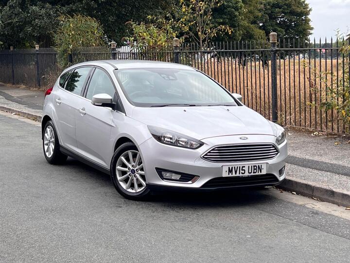 Ford FOCUS 1.0T EcoBoost Titanium Euro 6 (s/s) 5dr