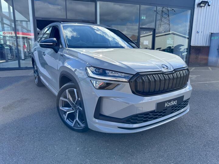 Skoda Kodiaq 1.5 TSI IV 25.7kWh SportLine DSG Euro 6 (s/s) 5dr (5 Seat)