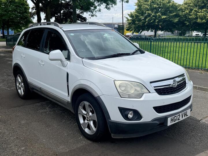 Vauxhall Antara 2.2 CDTi Exclusiv Auto 4WD Euro 5 5dr Vauxhall Antara 2.2 CDTi Exclusiv Auto 4WD Euro 5 5dr
