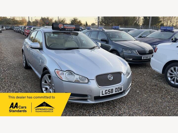 Jaguar XF 2.7d V6 Premium Luxury Auto Euro 4 4dr