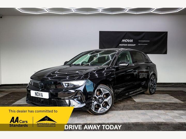 Vauxhall ASTRA 1.6 12.4kWh Ultimate Auto Euro 6 (s/s) 5dr