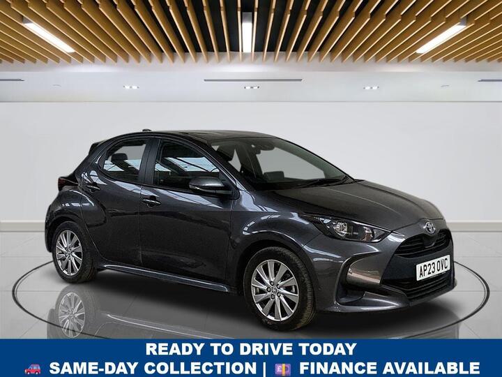 Toyota YARIS 1.5 VVT-h Icon E-CVT Euro 6 (s/s) 5dr
