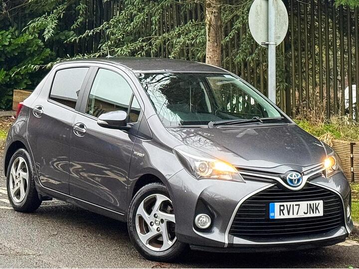 Toyota Yaris 1.5 VVT-h Icon E-CVT Euro 6 (s/s) 5dr