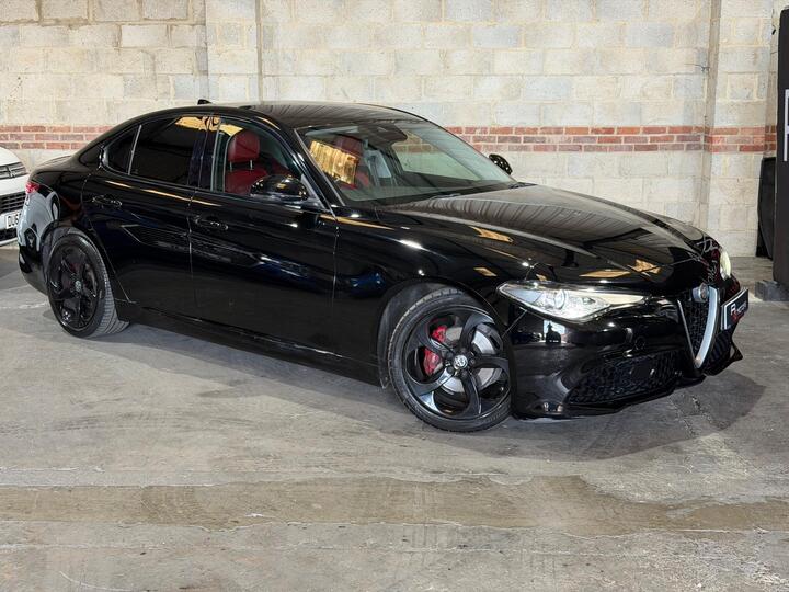 Alfa Romeo Giulia 2.2 TD Speciale Auto Euro 6 (s/s) 4dr