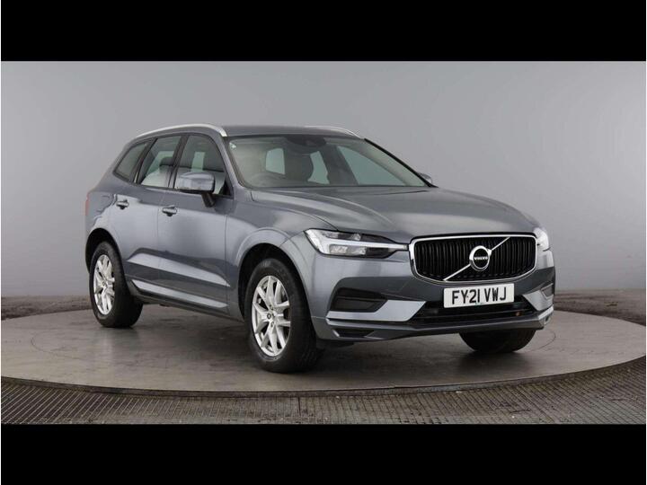 Volvo XC60 2.0 B5 MHEV Momentum Auto Euro 6 (s/s) 5dr
