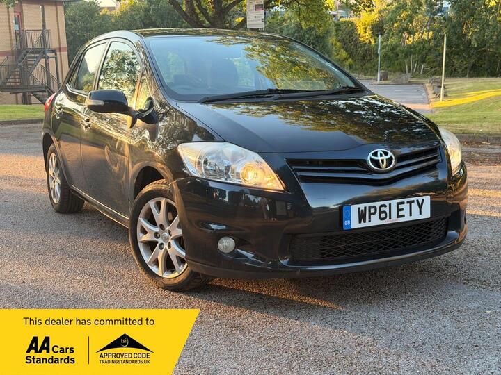 Toyota Auris 1.6 V-Matic TR 5dr