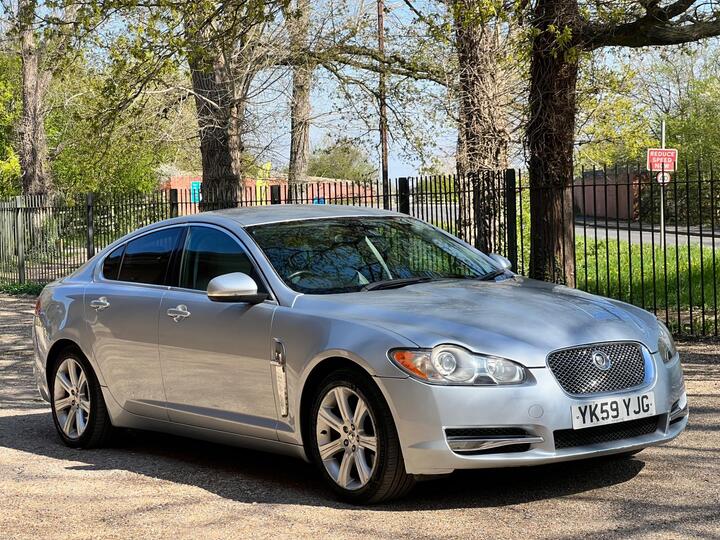 Jaguar XF 3.0d V6 Luxury Auto Euro 5 4dr
