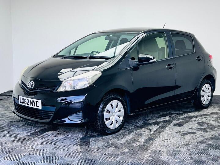 Toyota Yaris 1.33 Dual VVT-i TR Multidrive S Euro 5 5dr