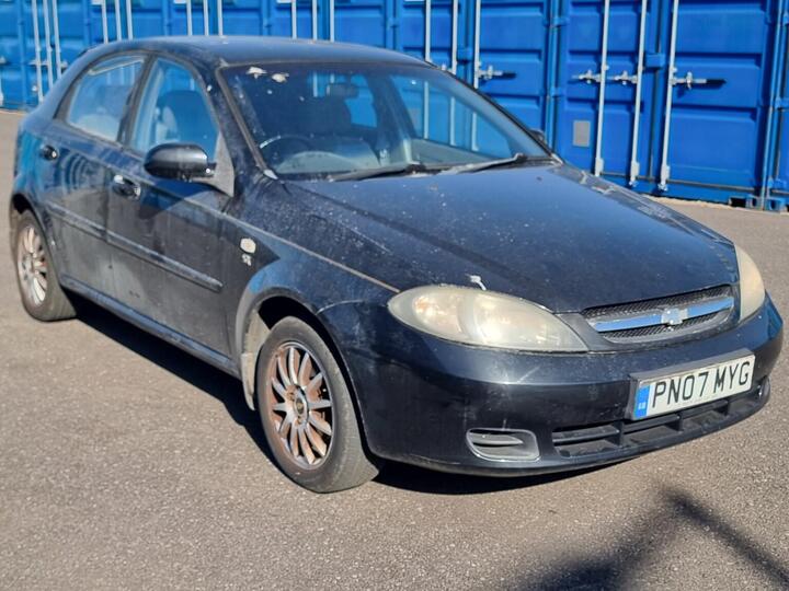 Chevrolet LACETTI 1.6 SX 5dr Chevrolet LACETTI 1.6 SX 5dr