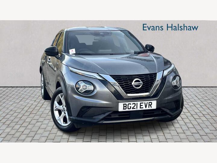 Nissan JUKE HATCHBACK 1.0 DIG-T N-Connecta Euro 6 (s/s) 5dr