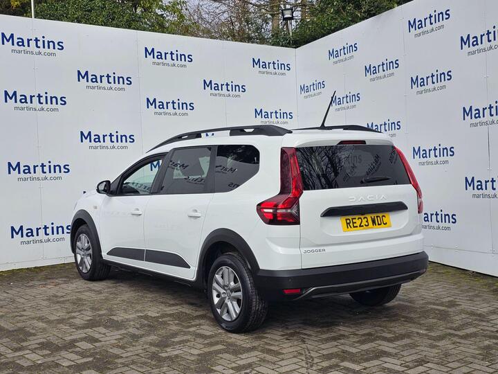 Dacia Jogger 1.0 TCe Expression Euro 6 (s/s) 5dr Dacia Jogger 1.0 TCe Expression Euro 6 (s/s) 5dr