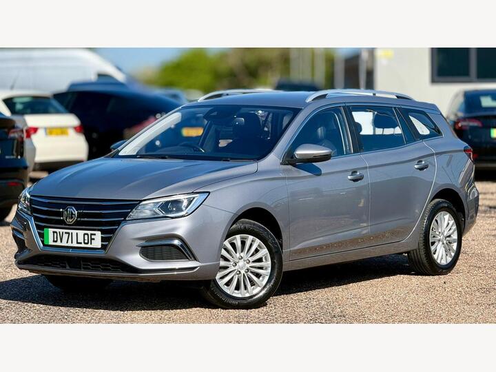 MG MG5 61.1kWh Exclusive Long Range Auto 5dr
