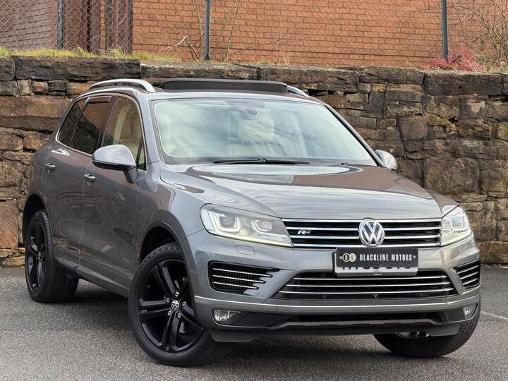 Volkswagen Touareg 3.0 TDI V6 BlueMotion Tech R-Line Plus Tiptronic 4WD Euro 6 (s/s) 5dr