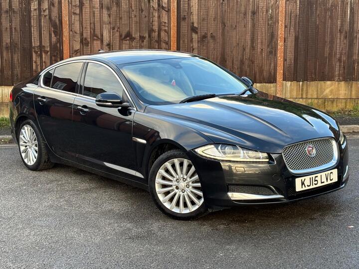 Jaguar XF 2.2d Luxury Auto Euro 5 (s/s) 4dr