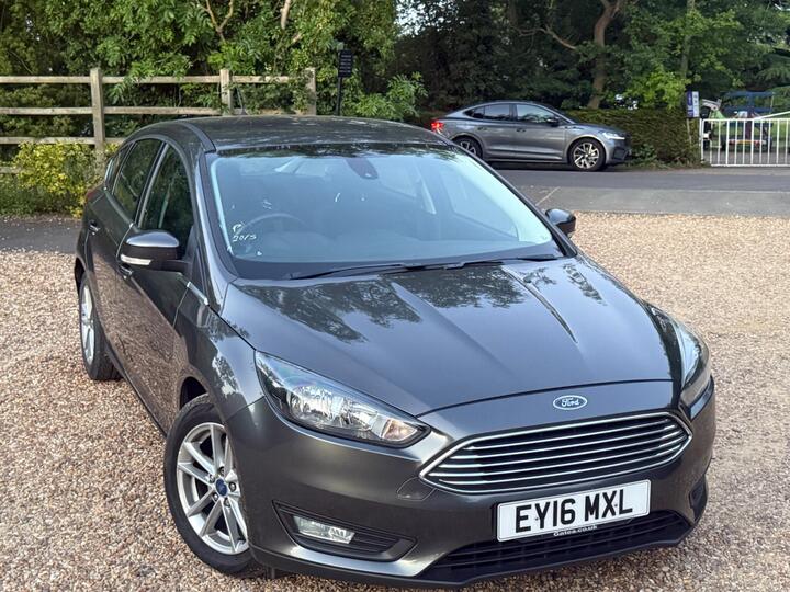 Ford Focus 1.0T EcoBoost Zetec Euro 6 (s/s) 5dr