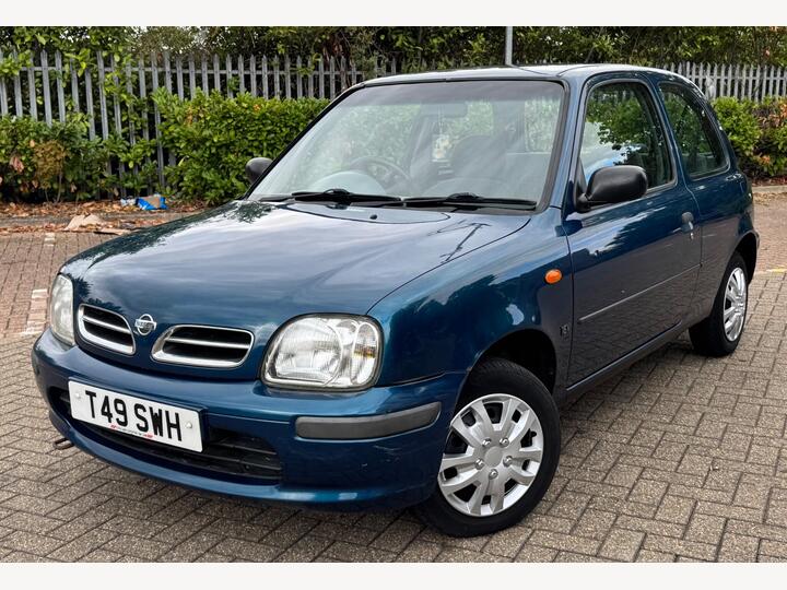 Nissan Micra 1.0 16v Profile CVT 3dr